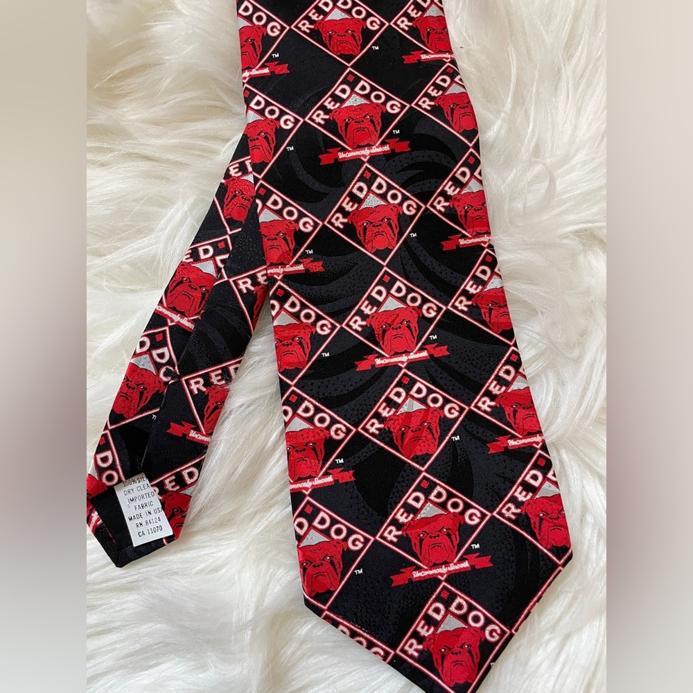 RED DOG Brewery Bulldog Tie Red, Black and White